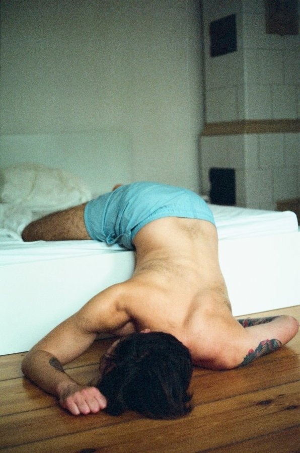 villenoire:new-vork:When I wake up in the morning, 5:30amwhen I died that one time. #photo