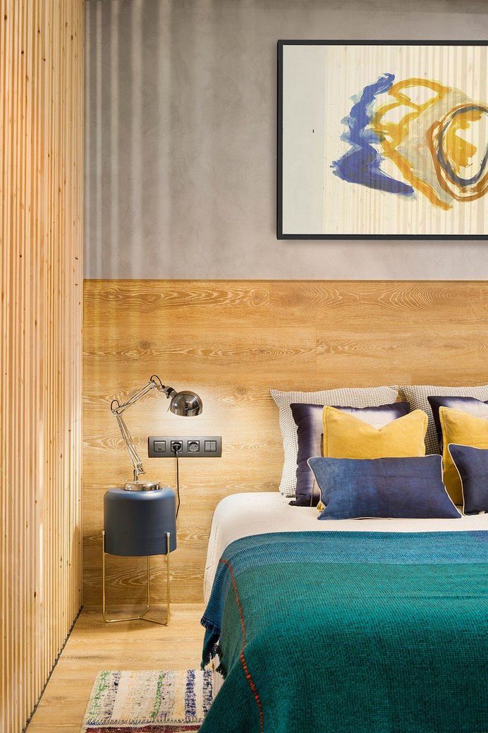 Poble Nou Apartment in Barcelona / Egue y Seta 9