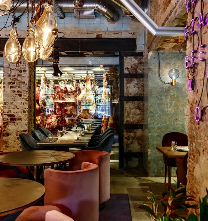 BeefZavod Restaurant by Enterior - InteriorZine