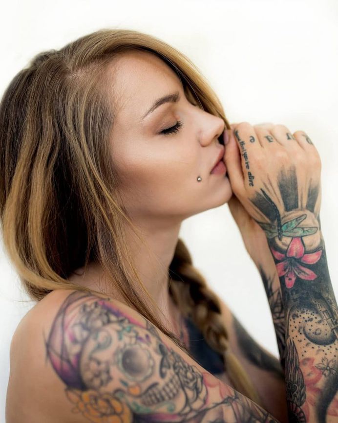 Marvelous Beauty and Lifestyle Portrait Photography by Raphaela Wagner