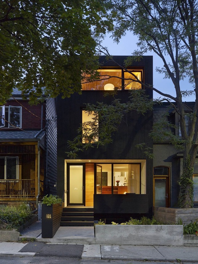 Bellwoods Lodge / Great Lake Studio