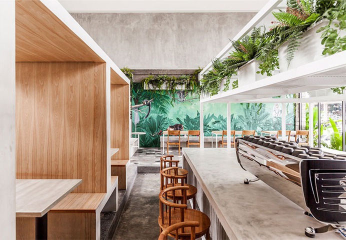 Full Circle Coffee Shop by Expat. Roasters - InteriorZine #restaurant #decor #interior