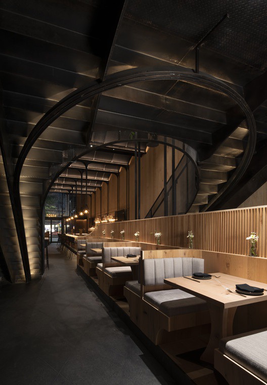 ASSET Restaurant / Bates Masi + Architects
