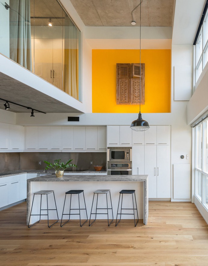 King West Loft by Studio of Contemporary Architecture SOCA