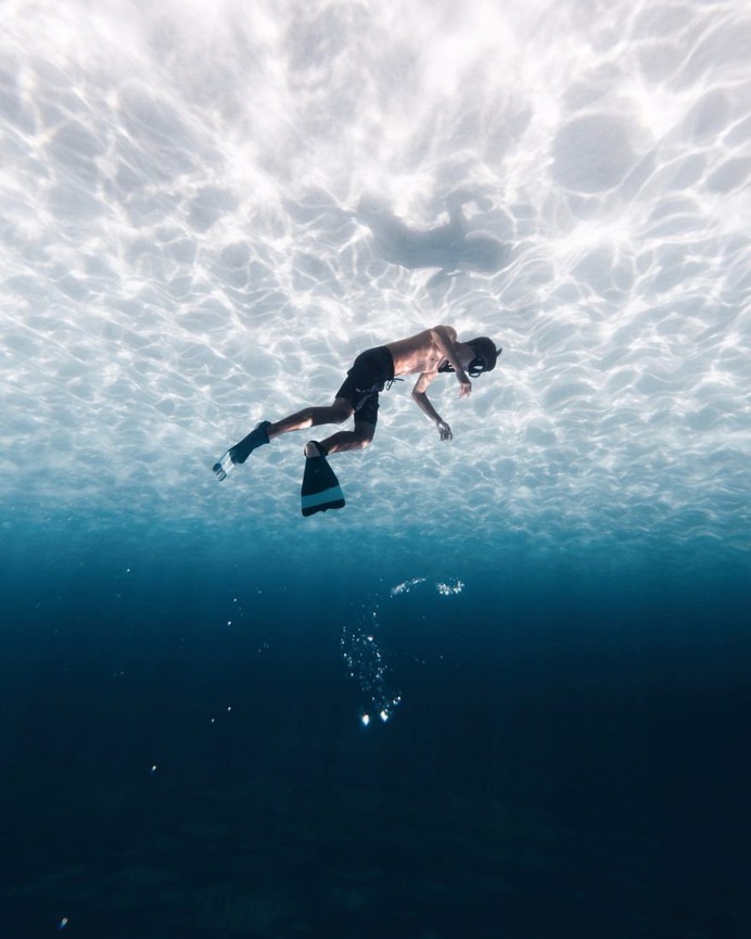 Fantastic Waves, Ocean and Underwater Photography by Nolan Omura