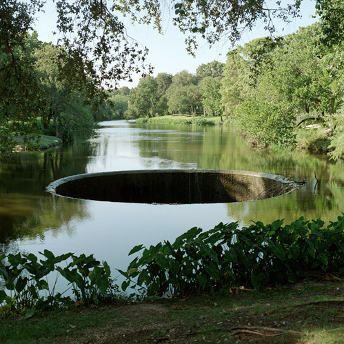this isn't happiness™ #photography #hole #landscape