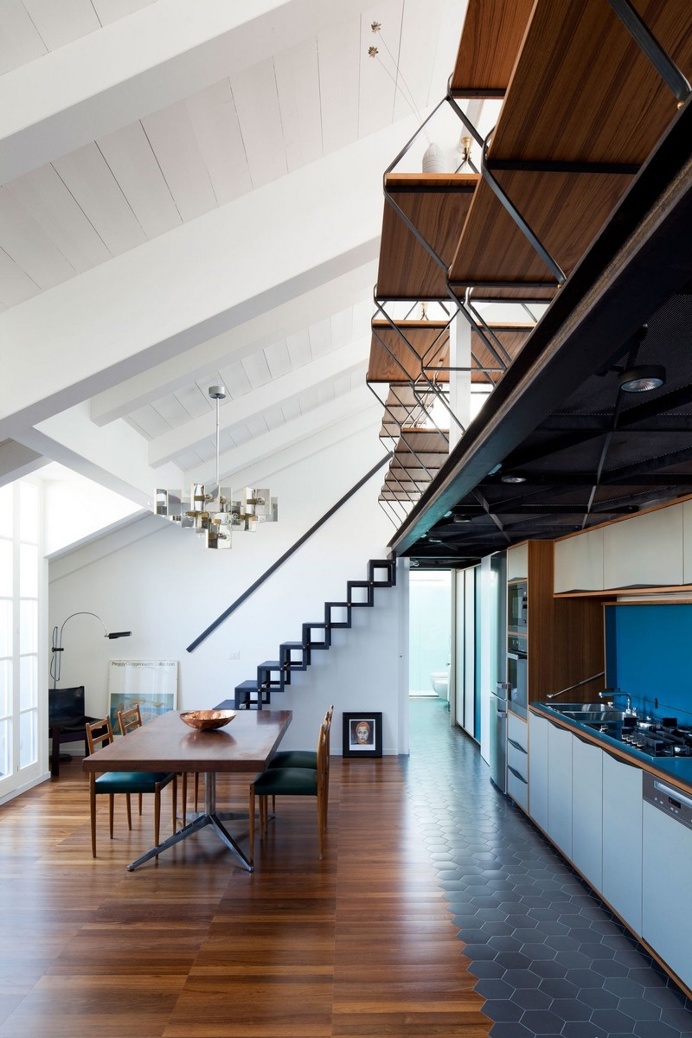 Moscova House by Studio GUM / Italy
