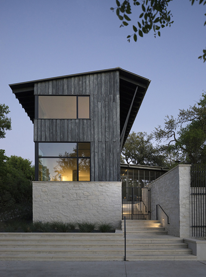Hillside House by Tim Cuppett Architects