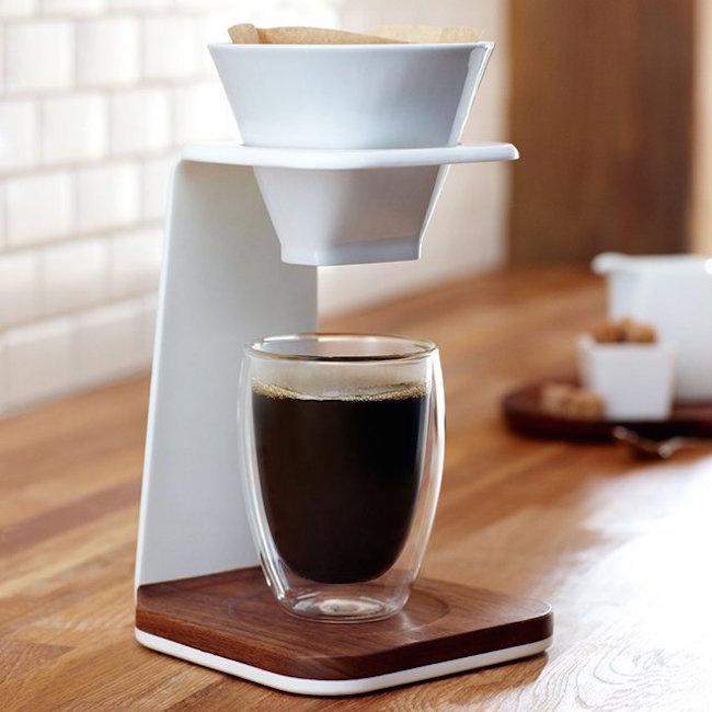 Starbucks Premium Pour Over Brewer Tech Flow Gadget Gift Ideas Starbucks Premium Pour Over Brewer Tech Flow Gadget Gift Ideas