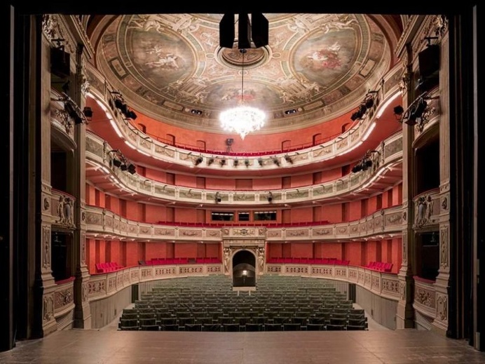 Perfectly Symmetry of Grand Theaters by Gilles Alonso