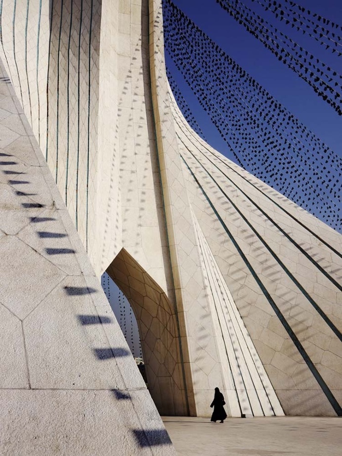 Awesome and Mind Blowing Photography by Amos Chapple