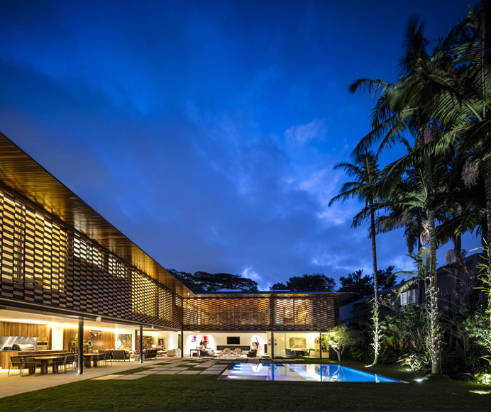 Tropical L-Shaped House #architecture #house #home #decor
