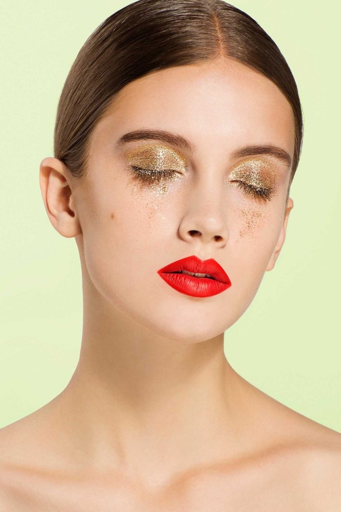 Vibrant Fashion and Glamour Photography by Attila Udvardi