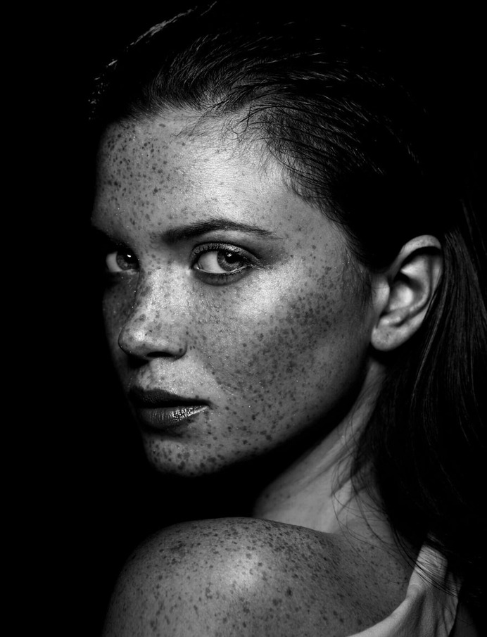 Gorgeous Beauty and Lifestyle Portraits by Samuel Zlatarev