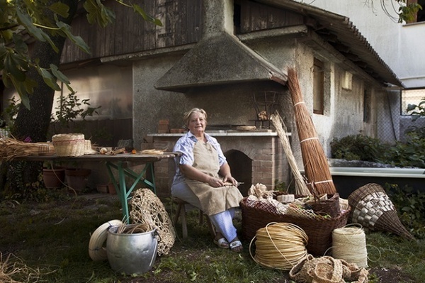 Modern Portraits of Old Craftsmanship by Alessandro Venier #inspiration #photography #portrait