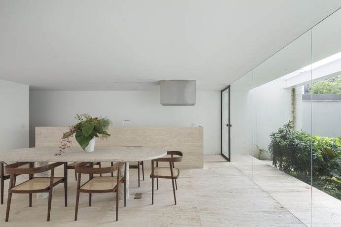 Casa Atl&acirc;ntica by Acayaba + Rosenberg