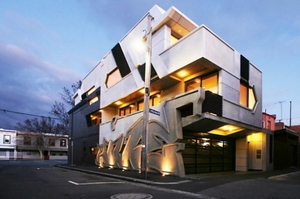 Graffiti and Architecture - Together in a Modern Building