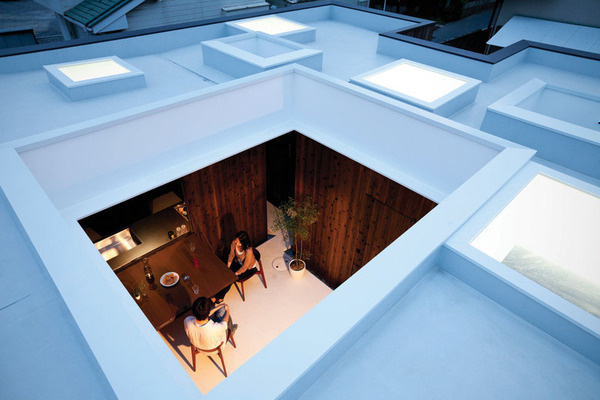 Boundary House by Atelier Tekuto #modern #design #minimalism #minimal #leibal #minimalist