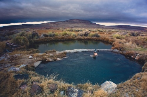 patagonia:Forget the coffee. The best part of waking up is catching the winter sunrise inside a hot spring.Â Submitted by Charley Zheng #polerstuff