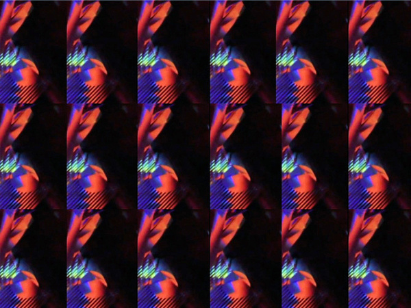 VJ#2 Laura Knoops | Designer & VJ
