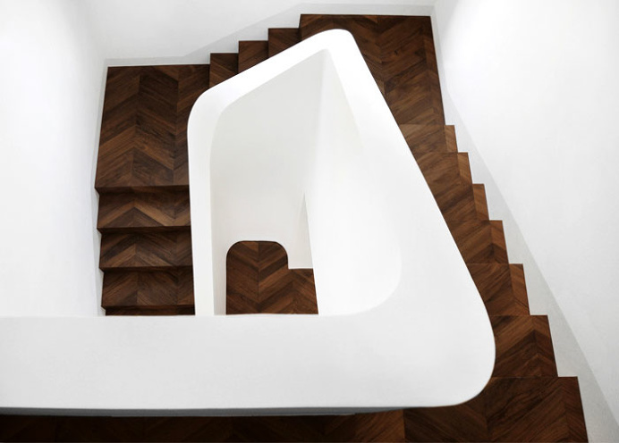 Renovation of a 1950s Villa by Tisselli Studio - InteriorZine