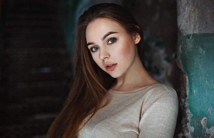 Vibrant Portrait Photography by Averyanov Kirill