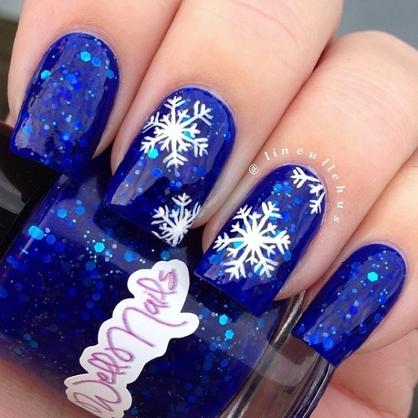 35 Snowflake Nail Art Ideas