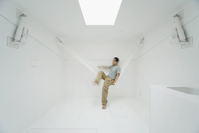 Tiny & Mobile Minimalist Cottage