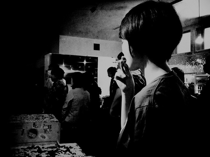 Photo Exhibition absent-minded | Flickr - Photo Sharing! #white #quitting #black #and #smoking