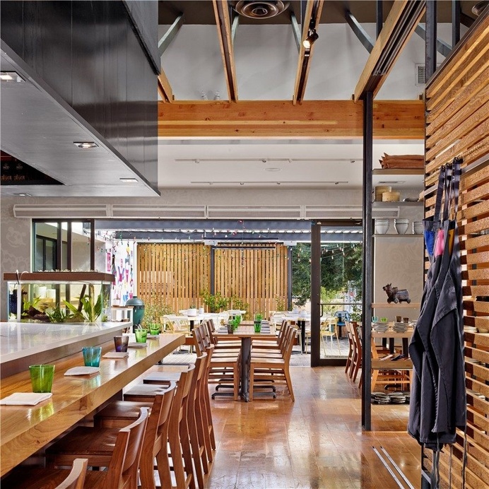 Qui Restaurant in Austin by A Parallel Architecture 4