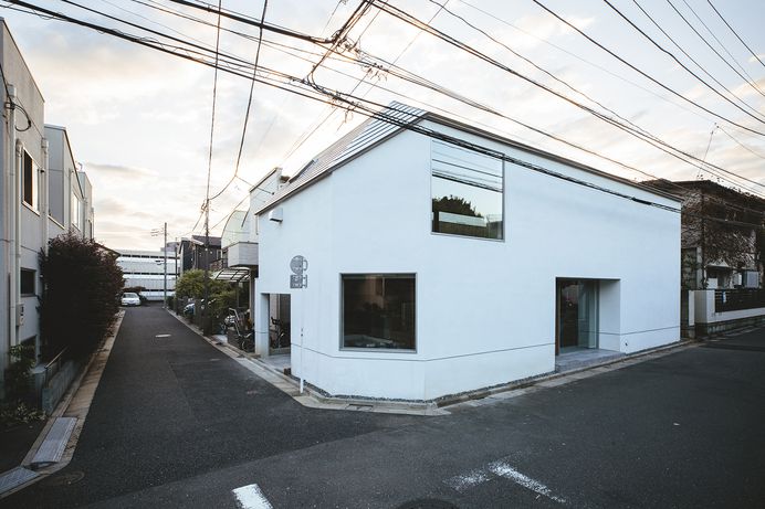 House in Shakujii Park by Hitoshi Wakamatsu Architect + Associates