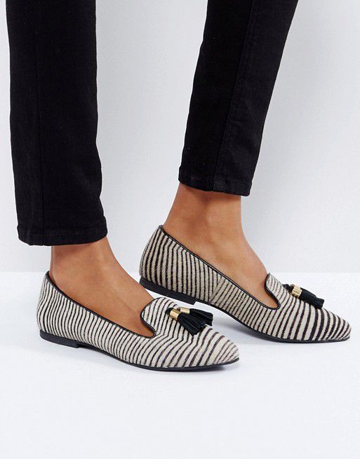 Park Lane | Park Lane – Flache, spitze Schuhe aus Wildleder mit Quasten