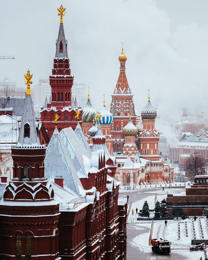 Striking Urban Landscapes in Moscow by Ilya Vorobyev
