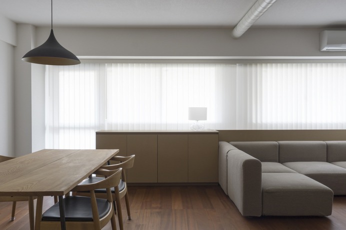 Hikarigaoka Apartment by Sawada Hashimura