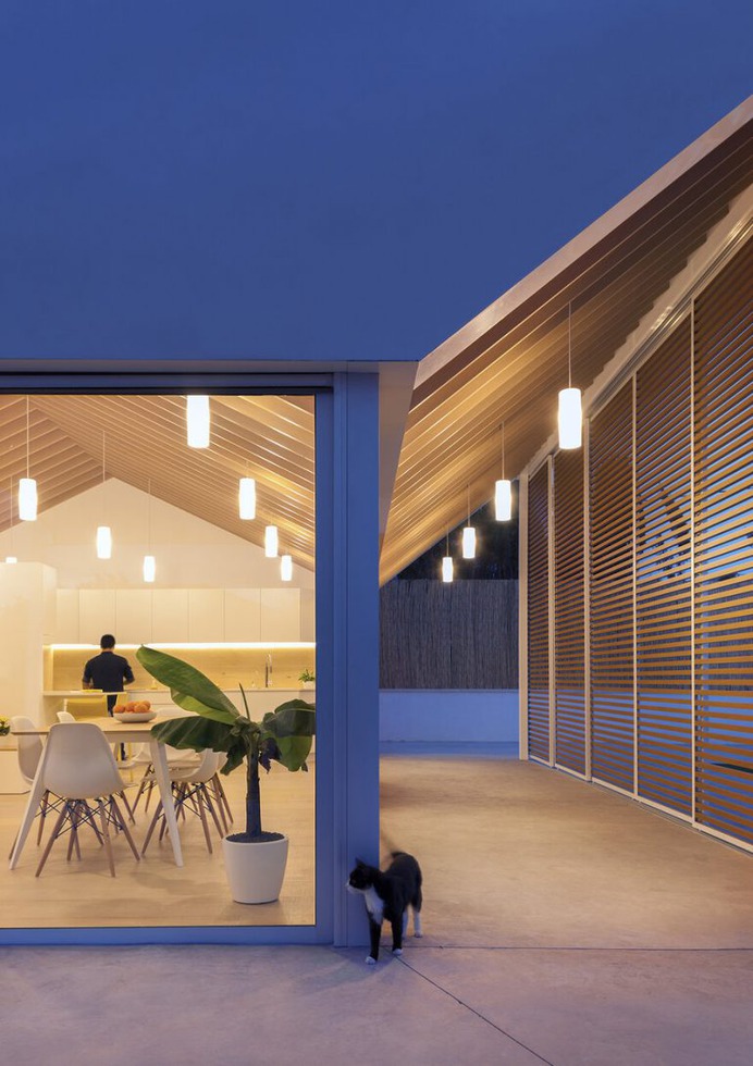 Integral Refurbishment in Alicante for Eduardo, Laura & Enzo