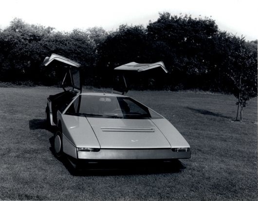 Aston Martin Bulldog : 1980 | Cartype #car #martin #sports car #aston #bulldog