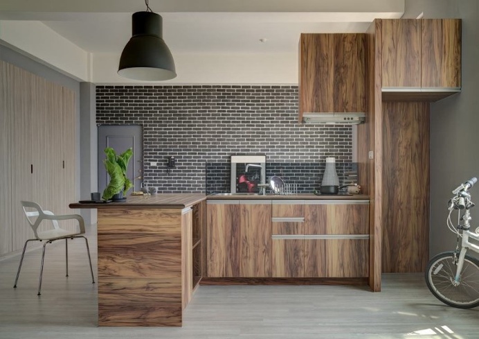 Functionality And Warmth In a One-Storey Home