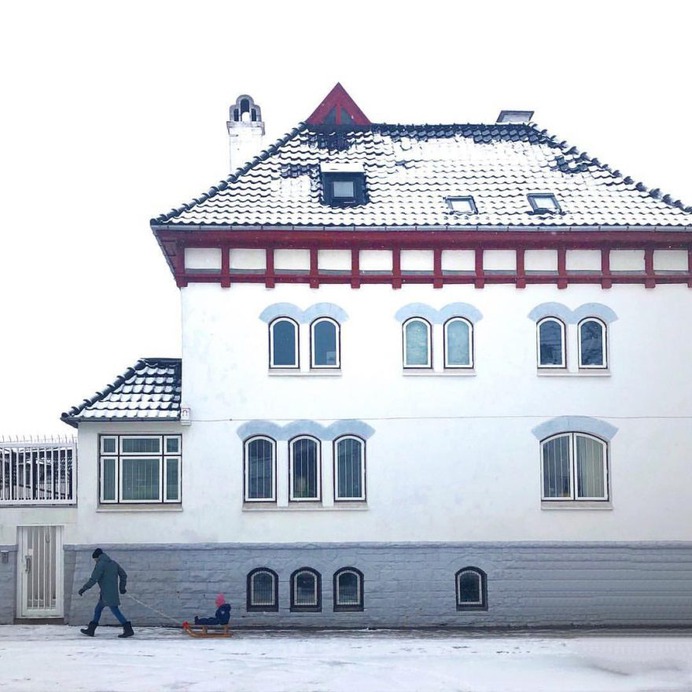 Urban Minimalism: Creative Architecture iPhoneography by Karen Vikke