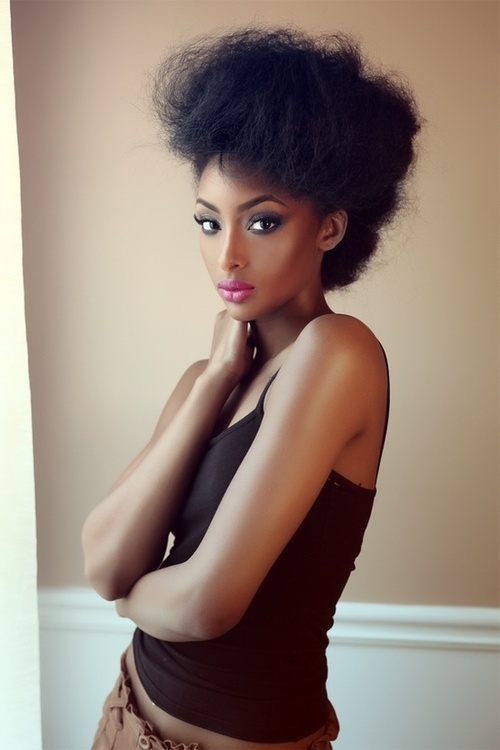 Fashion photographyÂ (viaÂ cherishday) #fashion #photography