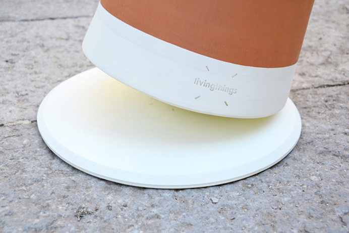 bag disseny livingthings rolling flower pots #planter