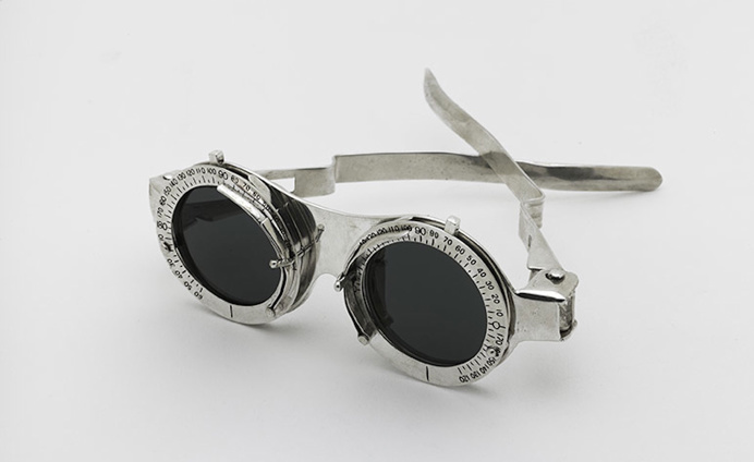 Artful eyes: Liz Swig taps Vik Muniz and Hiroshi Sugimoto for eyeware collection