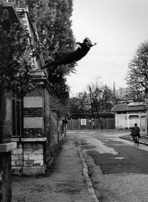 Yves KleinLeap into the Void (photographed by Harry Shunk), 1960gelatin silver print, 25.9 x 20 #yves #photography #klein