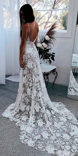 Finding the right lace wedding dress can be a fun and adventurous activity when planned correctly. So, you are welcome to browse full 2018 collection, or read further. Allow us to assist in helping you make the best decision in choosing the lace dress for your big day.