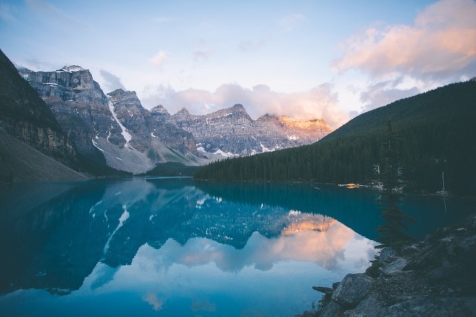 Sunrise at Moraine Lake by Johannes Hoehn