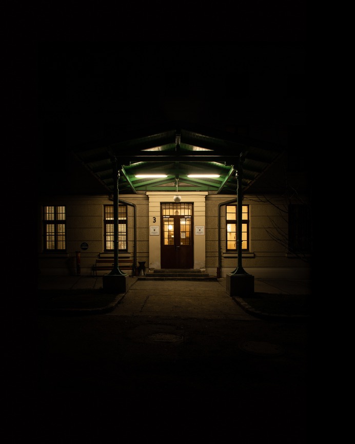 Night Architecture Light Black