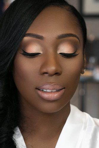 We have collected gorgeous black bride makeup ideas. In our gallery you will find makeup variety for different wedding styles for dark skin from classic gentle to bohemian burgundy or dark.