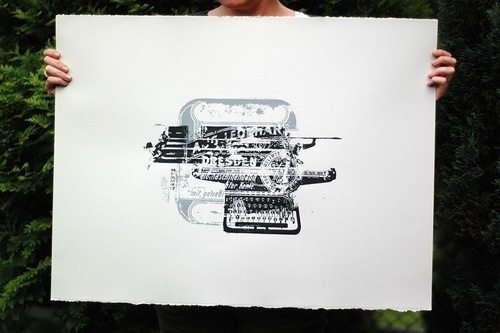 SJG - ze szkicownika pewnego grafika... #print #screen #vintage #silk #typewriter