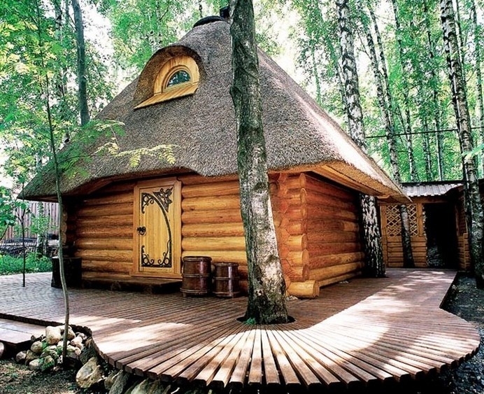 Charming Details Exhibited by Original Fairytale Sauna in Russia #sauna #architecture #unusual