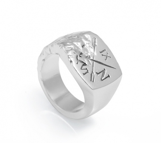 Ivy Noir / Silver Signet Ring — SMITH/GREY Jewellery Design Studio #silver #graphic #oars #ring #signet