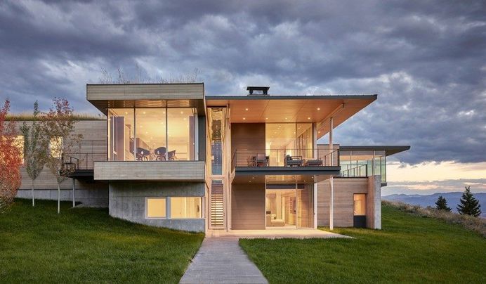 Contemporary Rural Retreat That Offered Both Dramatic and Contemplative Spaces 3